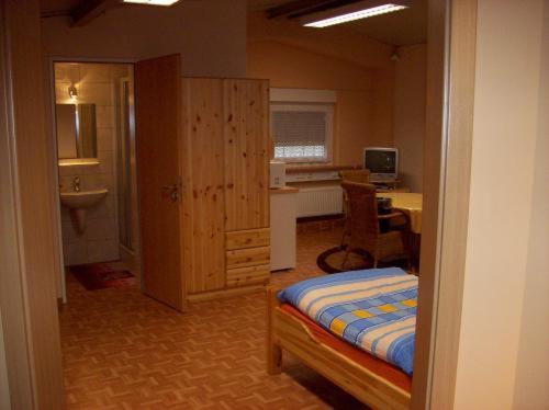 Econo Motel Goelzer Büchenbeuren Extérieur photo